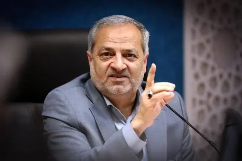فساد در پتروشیمی؛ معلم‌ها کجا هستند؟